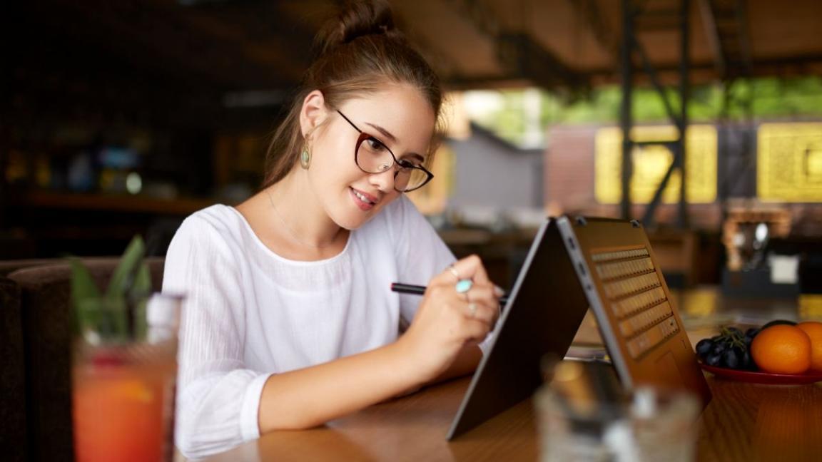 Espace de formation Praxulianovi avec outils d'analyse SEO